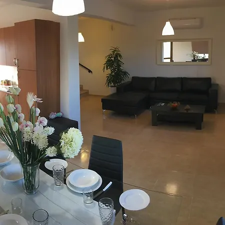 Villa Thalassa Villas *